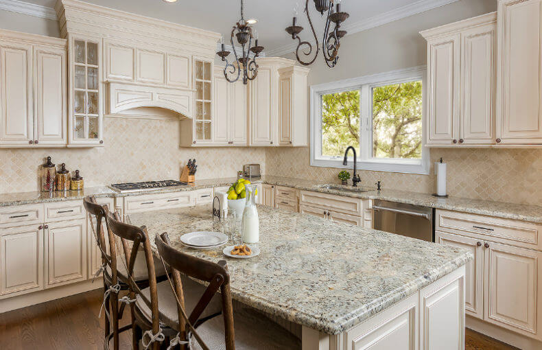 shaker cabinets white